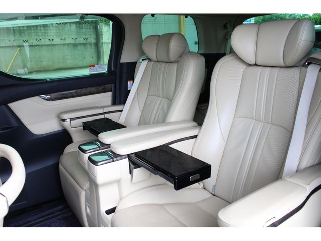 ALPHARD hybrid 4WD
