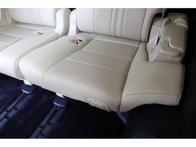 ALPHARD hybrid 4WD