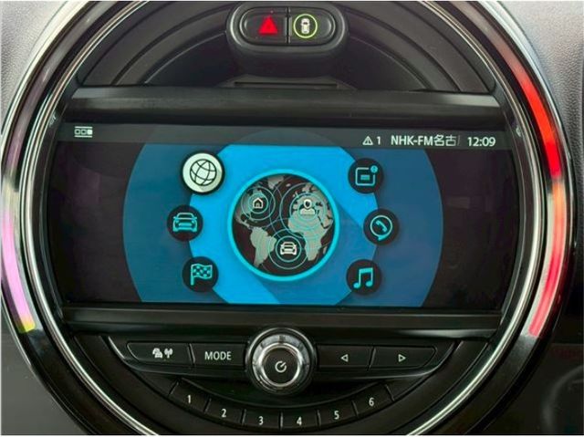 BMW MINI ONE CROSSOVER