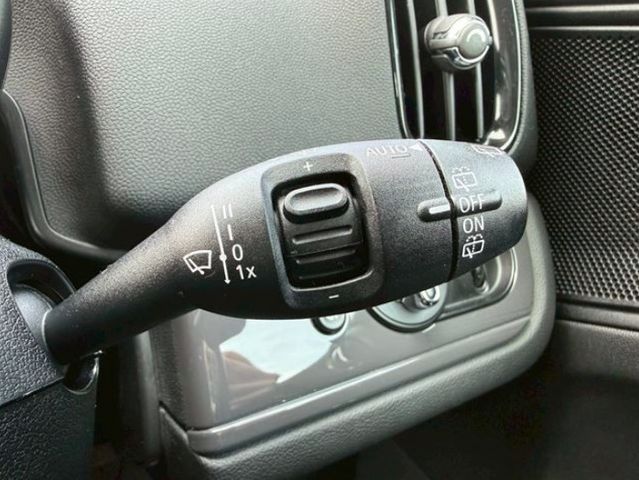 BMW MINI ONE CROSSOVER