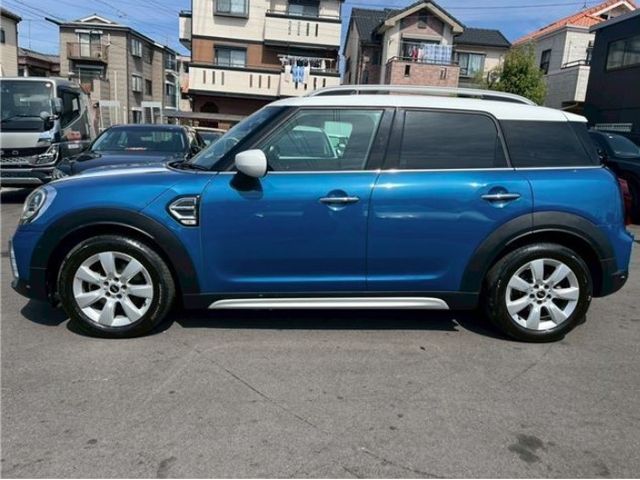 MINI COOPER D CROSSOVER