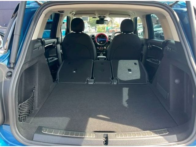 MINI COOPER D CROSSOVER