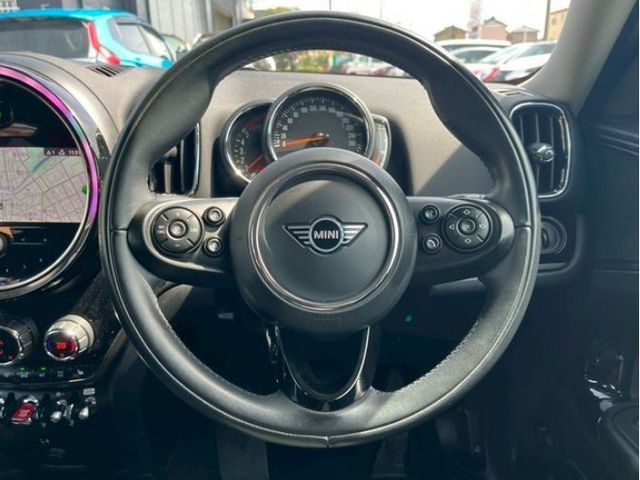 MINI COOPER D CROSSOVER