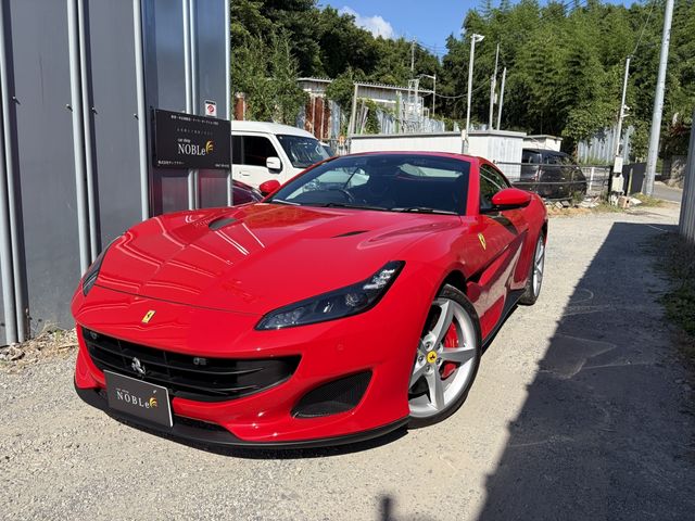 FERRARI Portofino