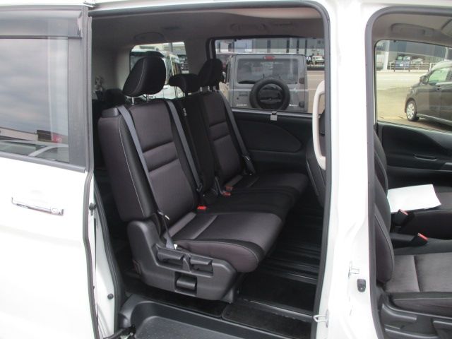 SERENA  S-HYBRID 4WD
