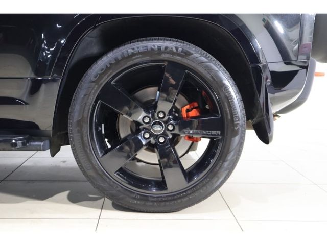 ROVER DEFENDER