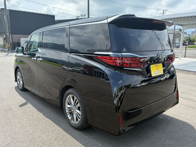 ALPHARD hybrid