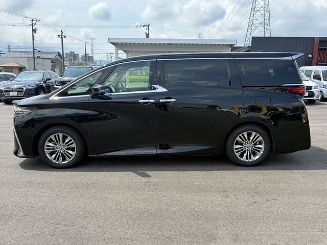 ALPHARD hybrid