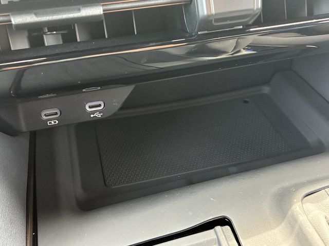 ALPHARD hybrid