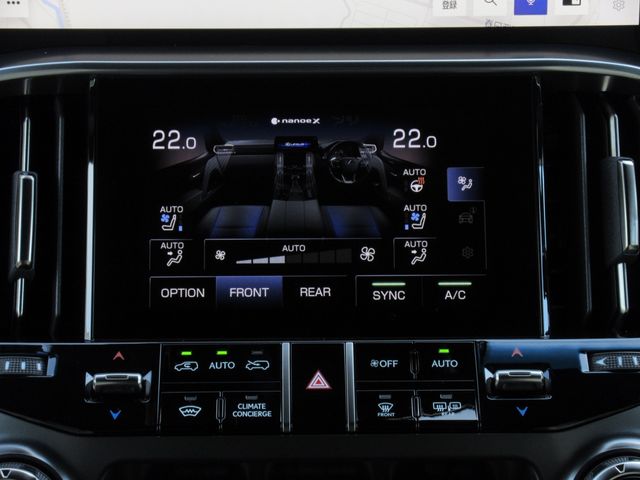 LEXUS LX600