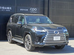 LEXUS LX600