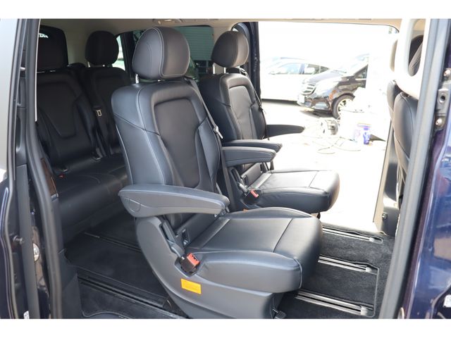 MERCEDES BENZ V class