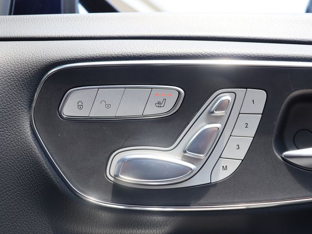MERCEDES BENZ V class