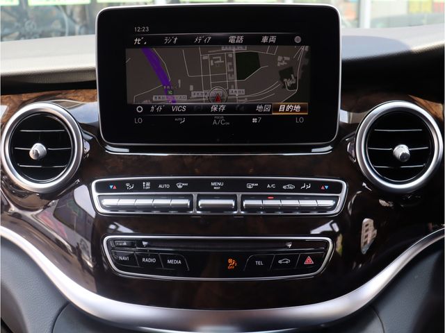 MERCEDES BENZ V class