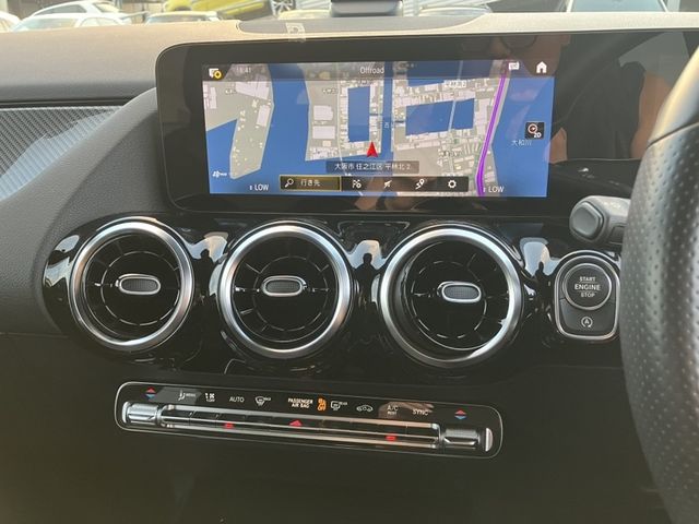 MERCEDES BENZ B class