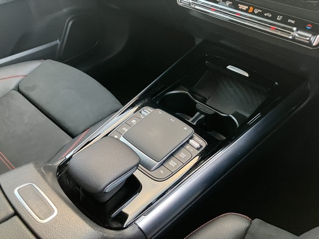 MERCEDES BENZ B class