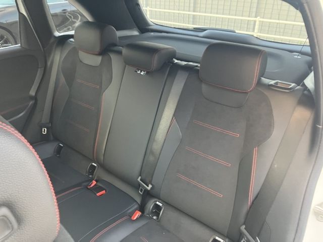 MERCEDES BENZ B class