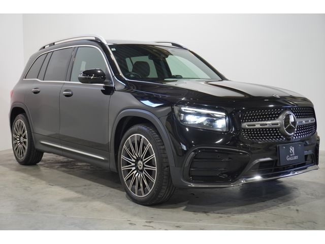 MERCEDES BENZ GLB