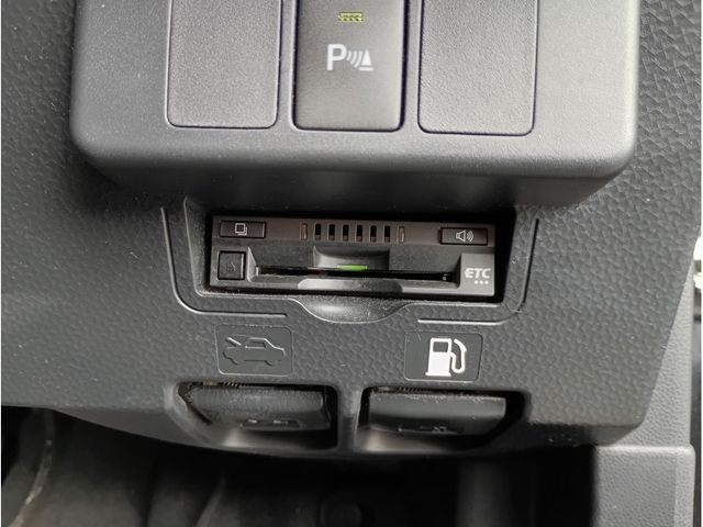 ROOMY