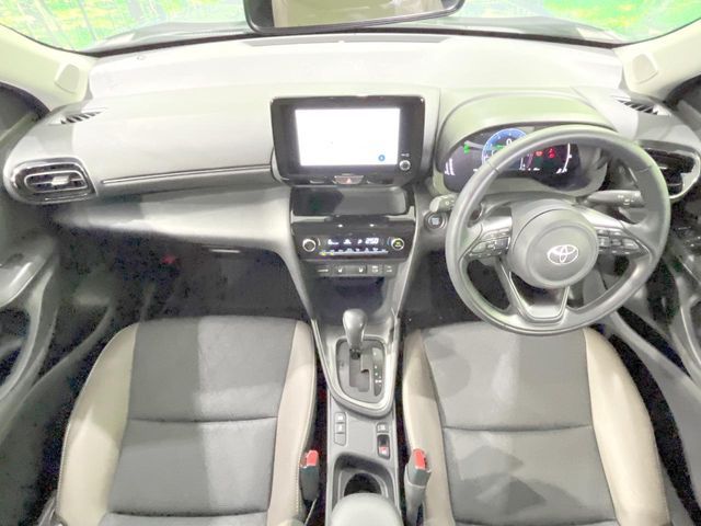 YARIS CROSS