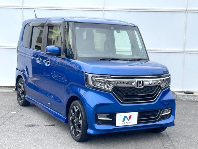 N BOX CUSTOM