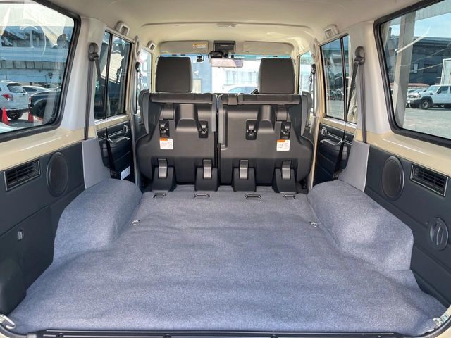 LANDCRUISER 70