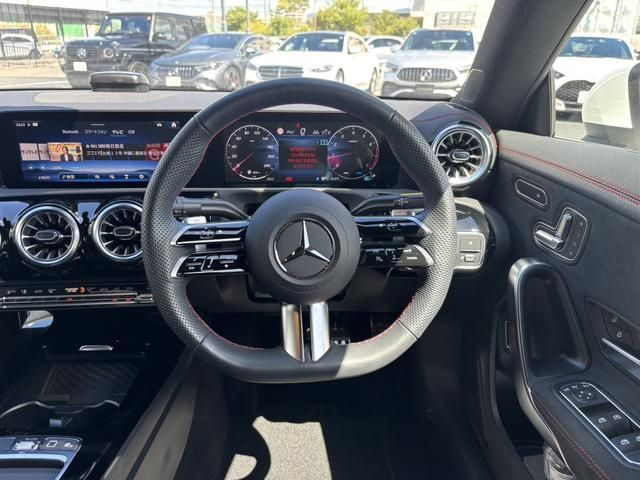 MERCEDES BENZ CLA class