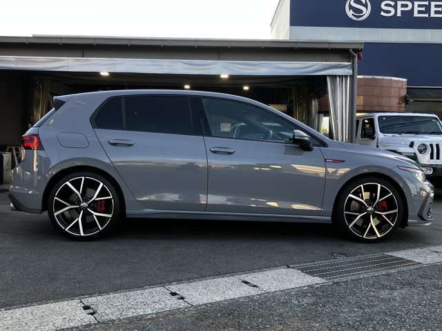 VOLKSWAGEN GOLF GTI