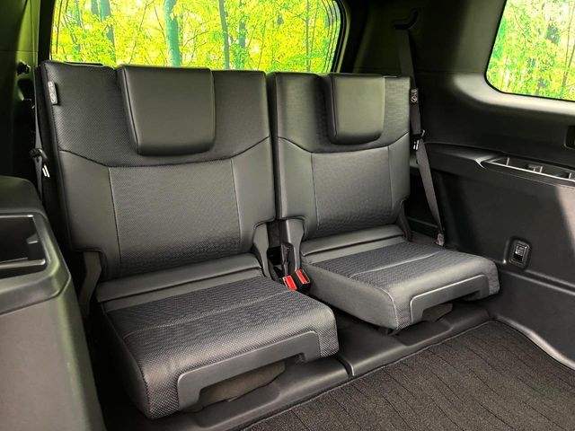 LANDCRUISER 250