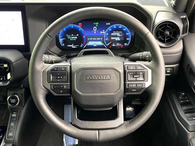 LANDCRUISER 250