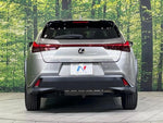 LEXUS UX200