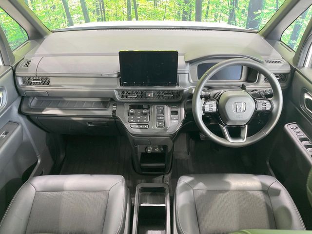 STEPWAGON e:HEV SPADA