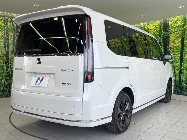 STEPWAGON e:HEV SPADA