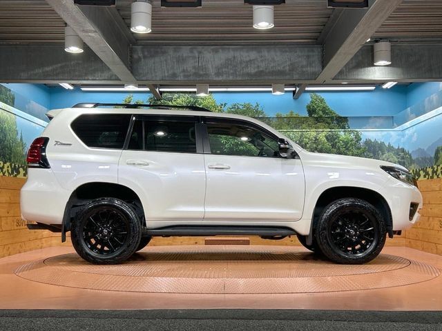 LANDCRUISER PRADO