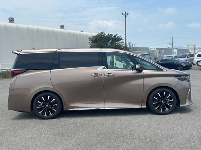 ALPHARD hybrid