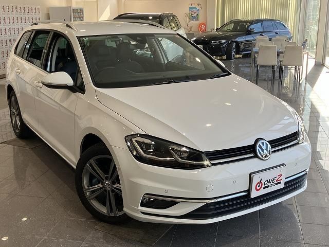 VOLKSWAGEN GOLF VARIANT