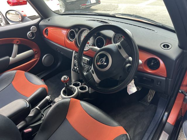 BMW MINI open