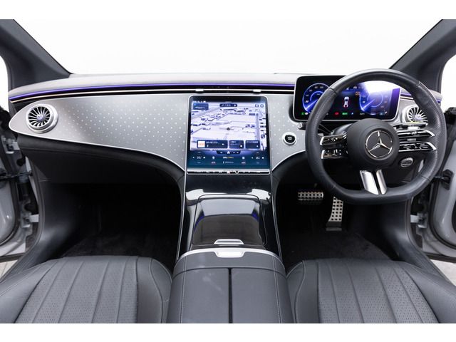 MERCEDES BENZ EQE