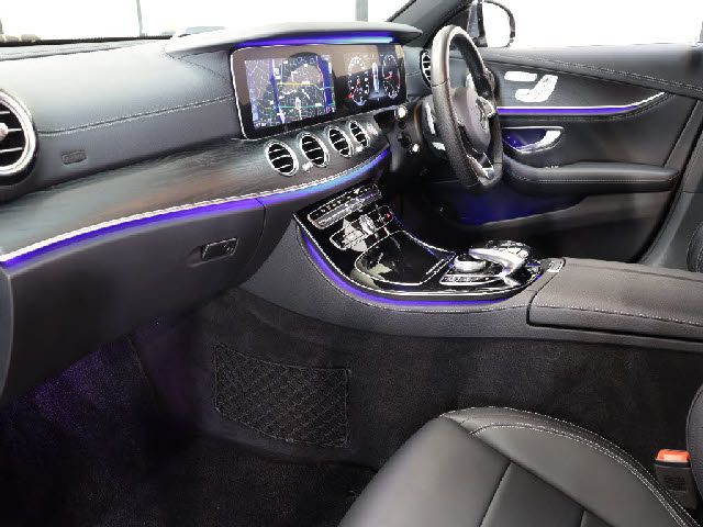 MERCEDES BENZ E class stationwagon
