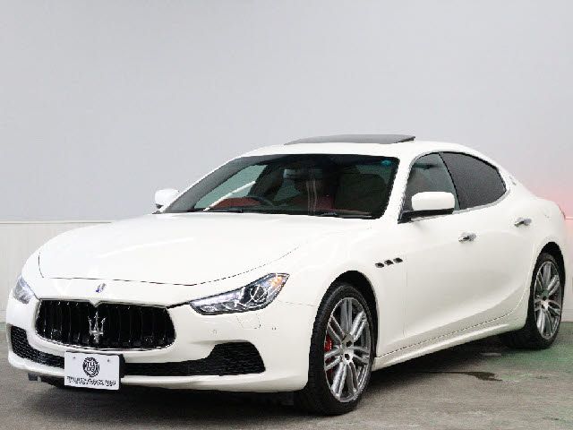 MASERATI GHIBLI Sedan
