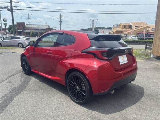 GR YARIS