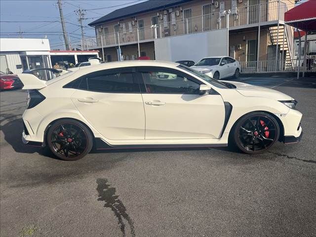 CIVIC hatchback