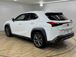 LEXUS UX200