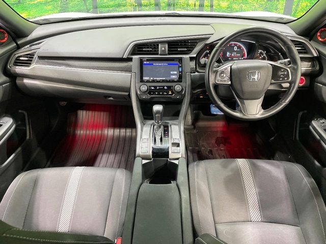 CIVIC hatchback