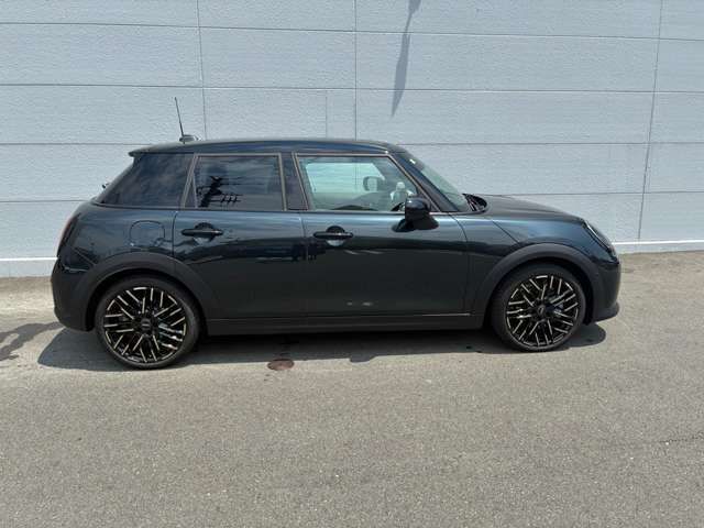 MINI COOPER 5DOOR