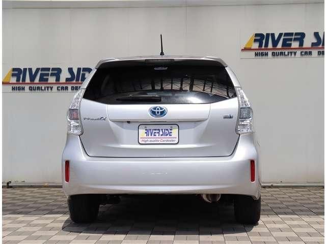 PRIUS Alpha
