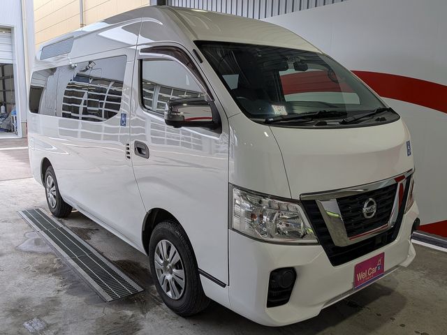 NV350 CARAVAN 4WD