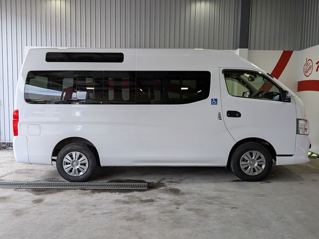 NV350 CARAVAN 4WD