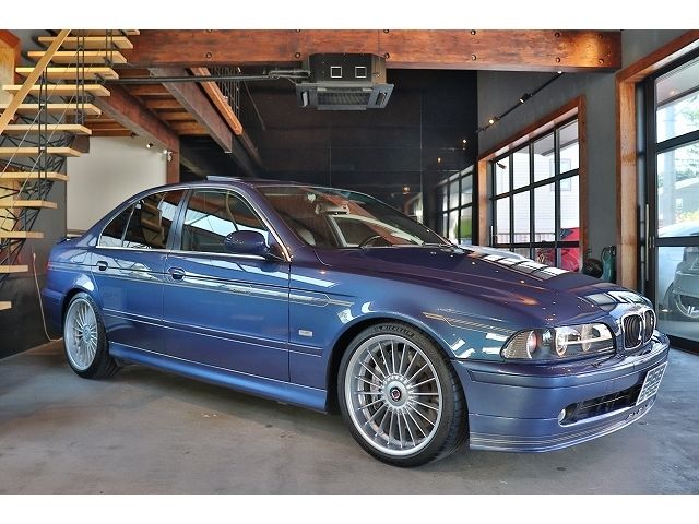 ALPINA B10 limousine
