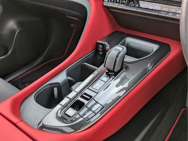 CROWN SPORT